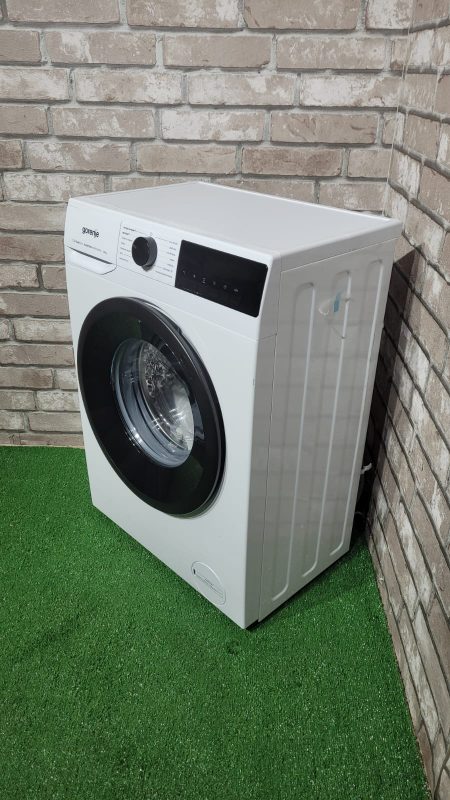 d6542d7b-6bb9-4769-a8bd-382fc6a1e02d