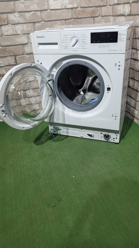 d9fd9538-1226-489b-9f83-5b073805a97b