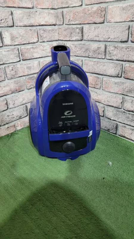 i 3 7