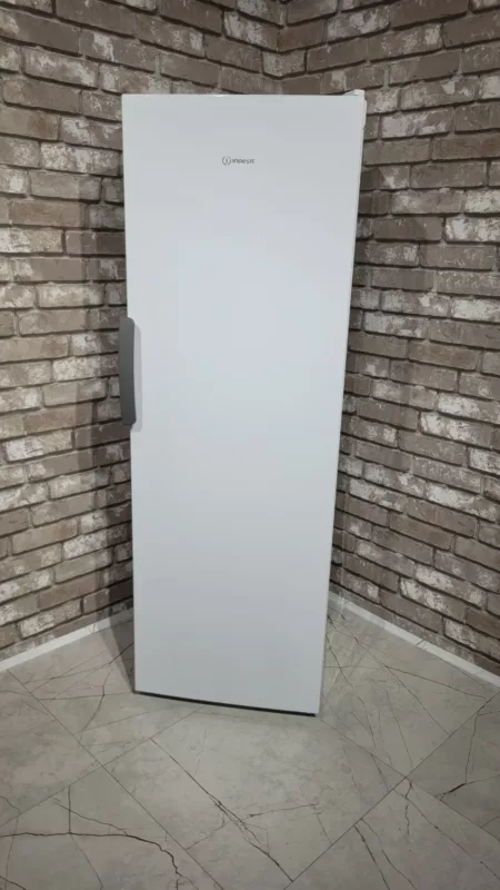i 3 4